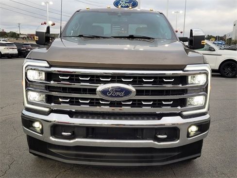 Certified 2023 Ford F350 Lariat w/ Chrome Package image 16