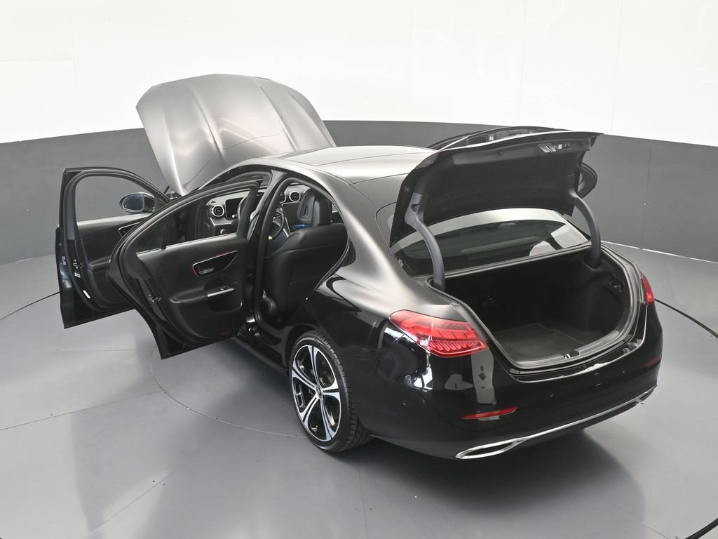Used 2025 Mercedes-Benz C 300 Sedan image 70