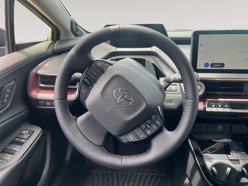 New 2026 Toyota Prius Plug-In Hybrid FWD image 12
