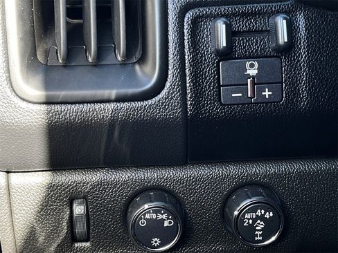 Used 2020 Chevrolet Colorado ZR2 image 20