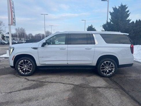 New 2026 GMC Yukon XL Denali w/ LPO, Floor Liner Package image 3