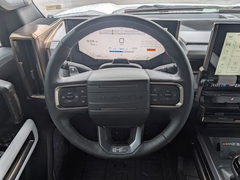Used 2025 GMC Hummer EV 2X w/ LPO, Sport Package AWD/4WD image 24