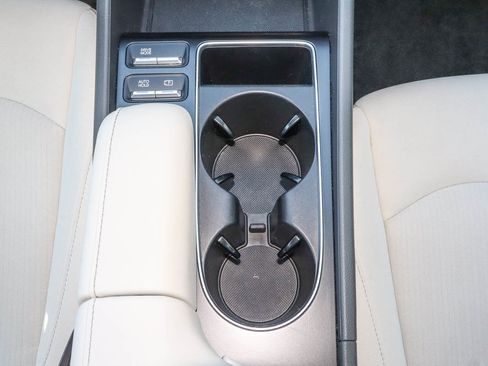 Used 2025 Hyundai Sonata SEL FWD image 19