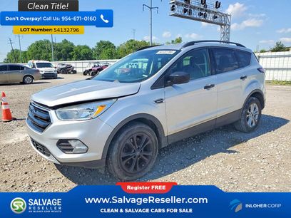 Used 2018 Ford Escape SE w/ SE Sync 3 Package