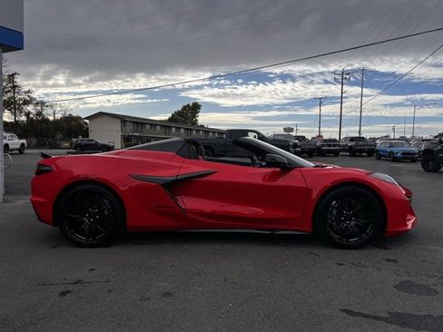 Used 2024 Chevrolet Corvette Z06 w/ Stealth Interior Trim Package image 3