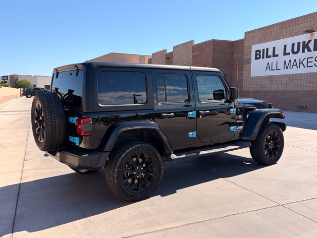 Used 2023 Jeep Wrangler Unlimited Sahara AWD/4WD image 6