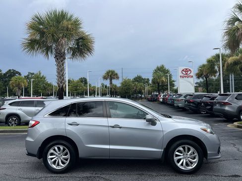 Used 2017 Acura RDX AWD image 11