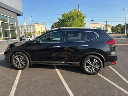 Used 2017 Nissan Rogue SL w/ SL Premium Package
