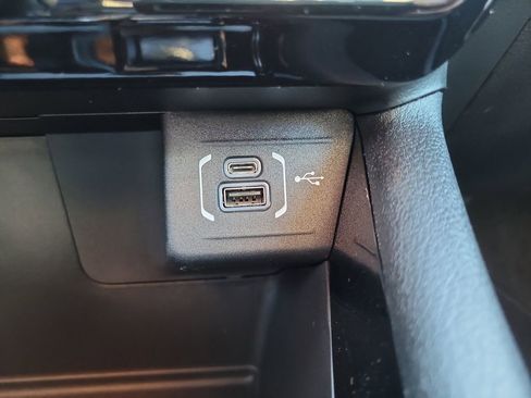 New 2026 Jeep Compass Limited image 23