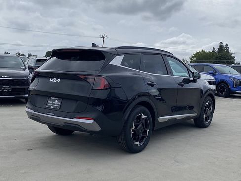 New 2026 Kia Sportage EX FWD image 3