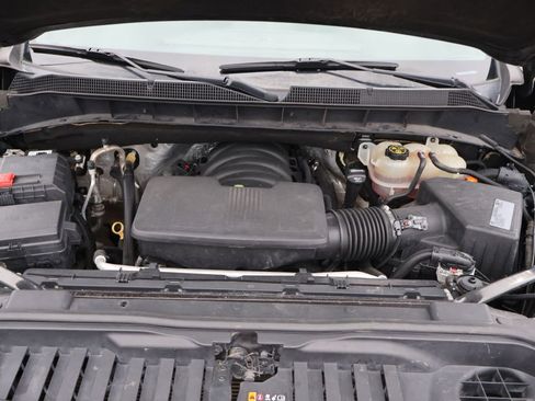 Used 2019 Chevrolet Silverado 1500 LT w/ All-Star Edition AWD/4WD image 17
