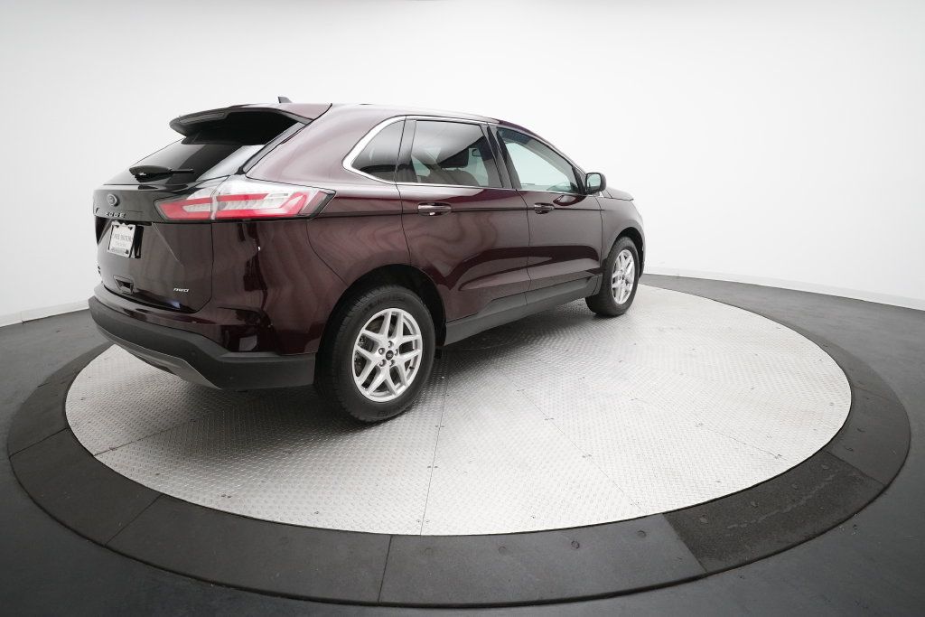 Used 2024 Ford Edge SEL w/ Convenience Package AWD/4WD image 36