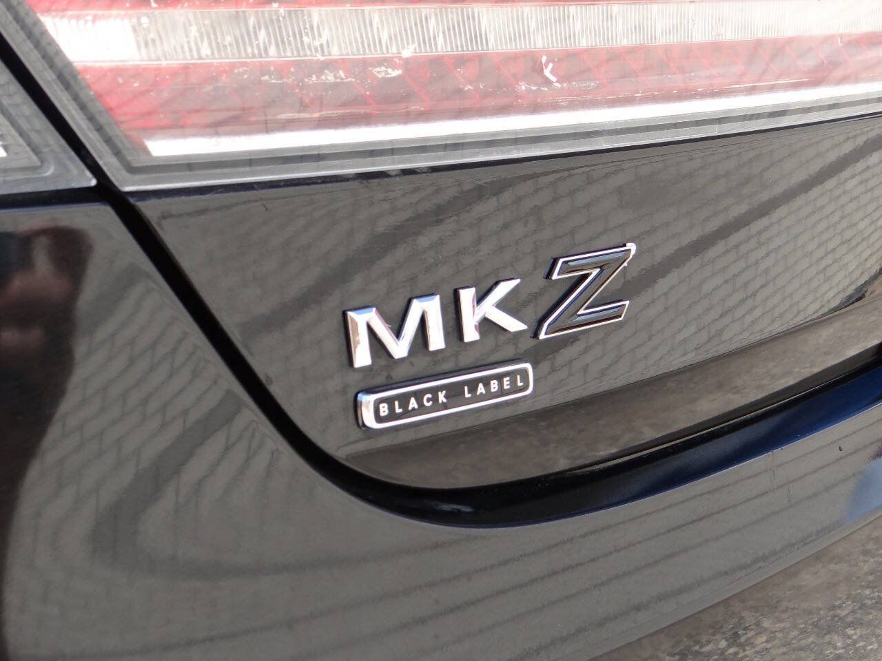 Used 2017 Lincoln MKZ Black Label FWD image 8