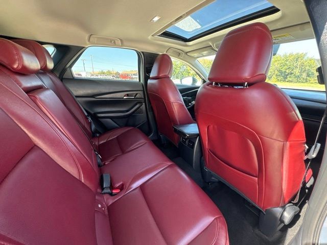 Used 2025 MAZDA CX-30 AWD 2.5 S w/ Preferred Package image 18