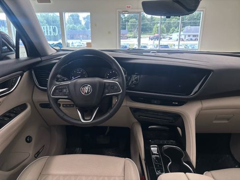 Used 2023 Buick Envision Avenir image 24