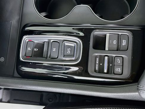 Used 2024 Honda Pilot EX-L image 19