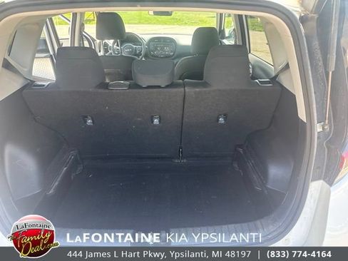 Used 2023 Kia Soul LX w/ Option Group 015 FWD image 11