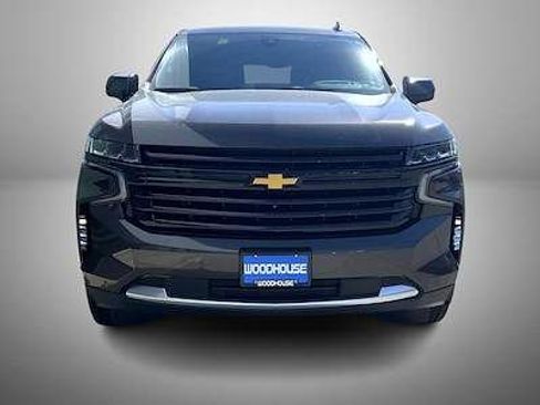 Used 2021 Chevrolet Tahoe High Country w/ Premium Package AWD/4WD image 2