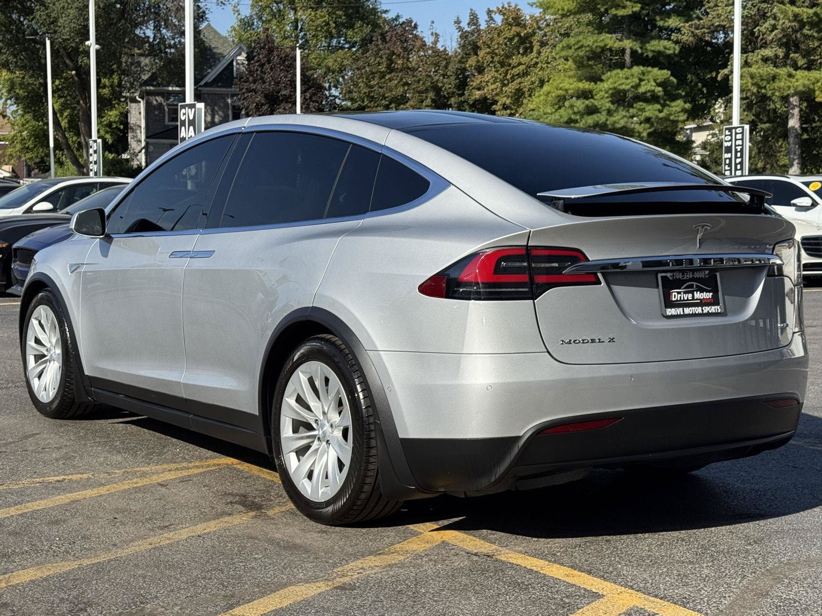 Used 2016 Tesla Model X 90D AWD/4WD image 6