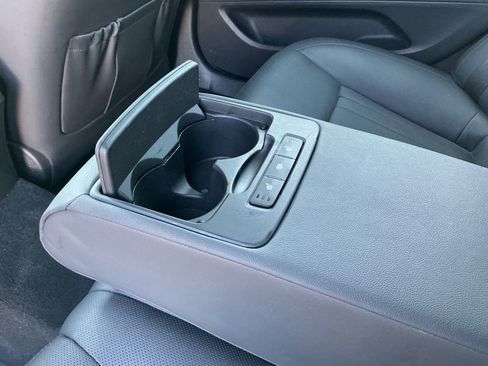 Used 2018 Genesis G80 3.8 w/ Option Group 02 RWD image 21