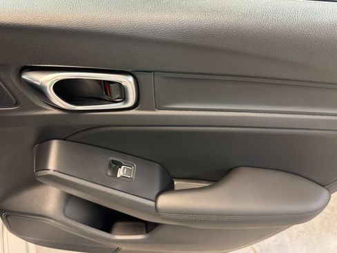 Certified 2025 Acura Integra FWD image 36