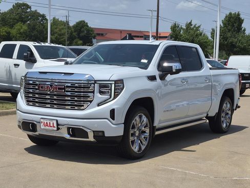 Certified 2026 GMC Sierra 1500 Denali w/ Denali Reserve Package AWD/4WD image 3