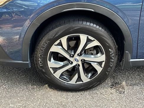 Used 2020 Subaru Outback Limited w/ Popular Package #2 AWD/4WD image 11
