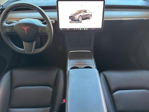 Used 2023 Tesla Model Y Long Range AWD/4WD image 15