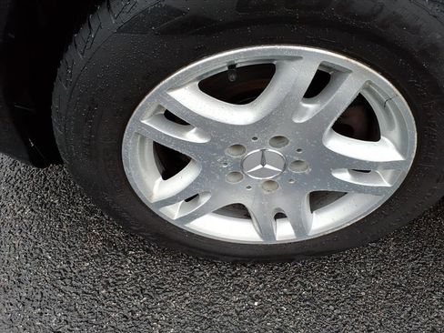 Used 2005 Mercedes-Benz E 320 3.2L image 12