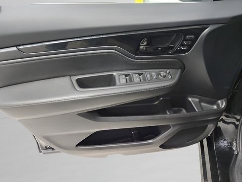 Used 2022 Honda Odyssey Elite image 33