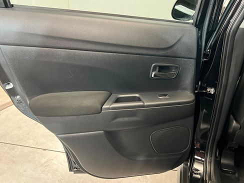 Used 2025 Mitsubishi Outlander Sport ES AWD/4WD image 18