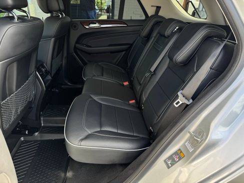 Used 2013 Mercedes-Benz ML 350 4MATIC image 18