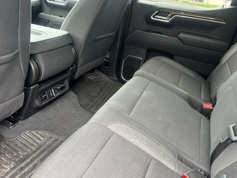 Used 2025 Chevrolet Silverado 1500 LT image 14