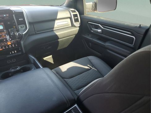 Certified 2025 RAM 1500 Big Horn AWD/4WD image 10