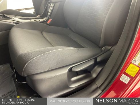 Used 2026 Toyota Corolla SE FWD image 24