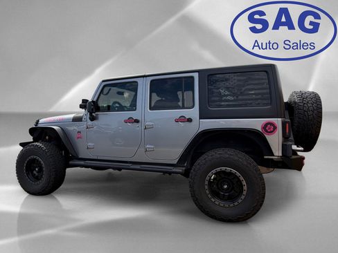 Used 2017 Jeep Wrangler Unlimited Sport w/ Quick Order Package 24S AWD/4WD image 4