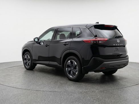 Used 2025 Nissan Rogue SV AWD/4WD image 5