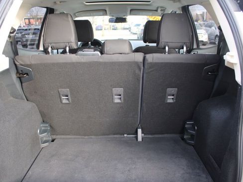 Used 2018 Ford EcoSport SE w/ SE Convenience Package image 11