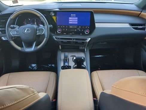 Used 2024 Lexus RX 350 Premium Plus w/ Convenience Package image 15