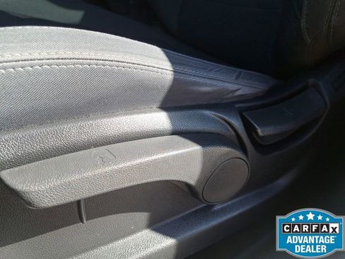 Used 2019 Kia Sorento LX image 22