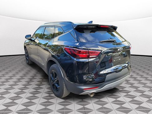 Used 2024 Chevrolet Blazer LT w/ Convenience Package image 4