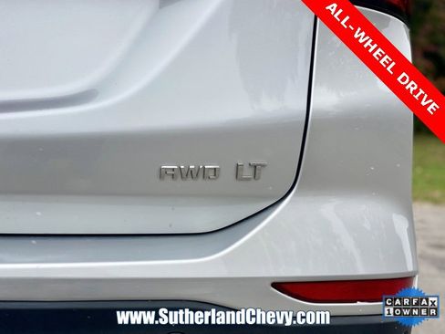 Used 2022 Chevrolet Equinox LT image 11