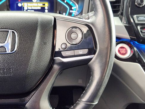 Used 2018 Honda Odyssey Elite image 19