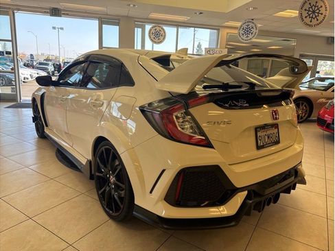 Used 2019 Honda Civic Type R image 7