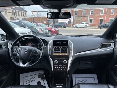 Used 2017 Lincoln MKC Premiere image 19