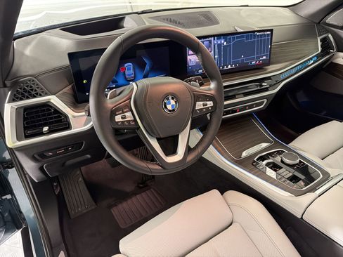 Certified 2024 BMW X5 sDrive40i w/ Premium Package RWD image 4