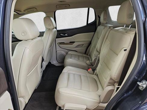 Used 2019 GMC Acadia Denali w/ Technology Package FWD image 19