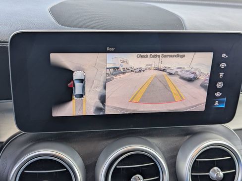 Used 2023 Mercedes-Benz GLC 300 4MATIC Coupe image 15