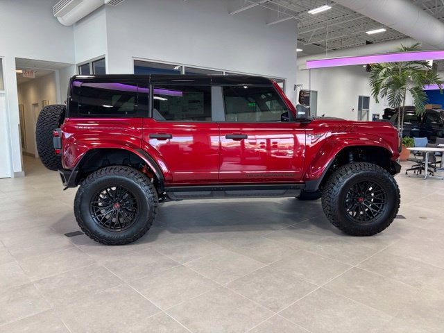 New 2026 Ford Bronco Raptor w/ Interior Carbon Fiber Pack AWD/4WD image 23