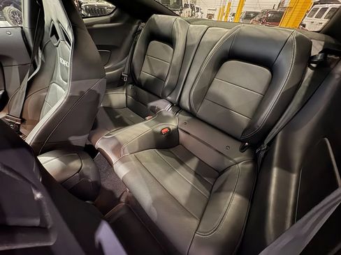 Used 2021 Ford Mustang GT Premium image 31